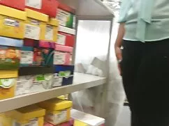 Pop-Romi film porno  ...